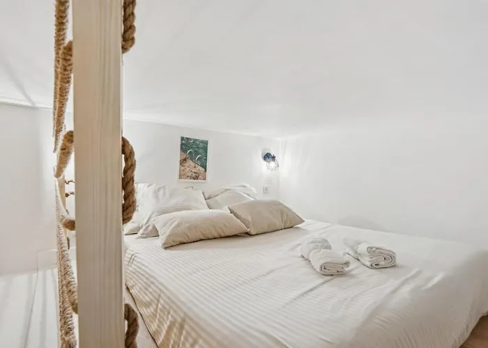 La Promenade Nicoise *